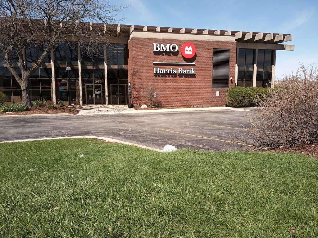 BMO Harris Bank | 5454 S 76th St, Greendale, WI 53129, USA | Phone: (414) 423-2380