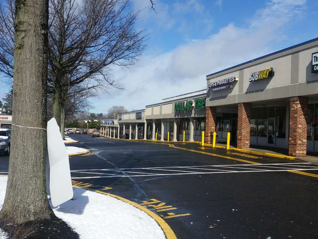 Dover Park Plaza | S Broad St, Trenton, NJ 08620, USA | Phone: (800) 468-7526