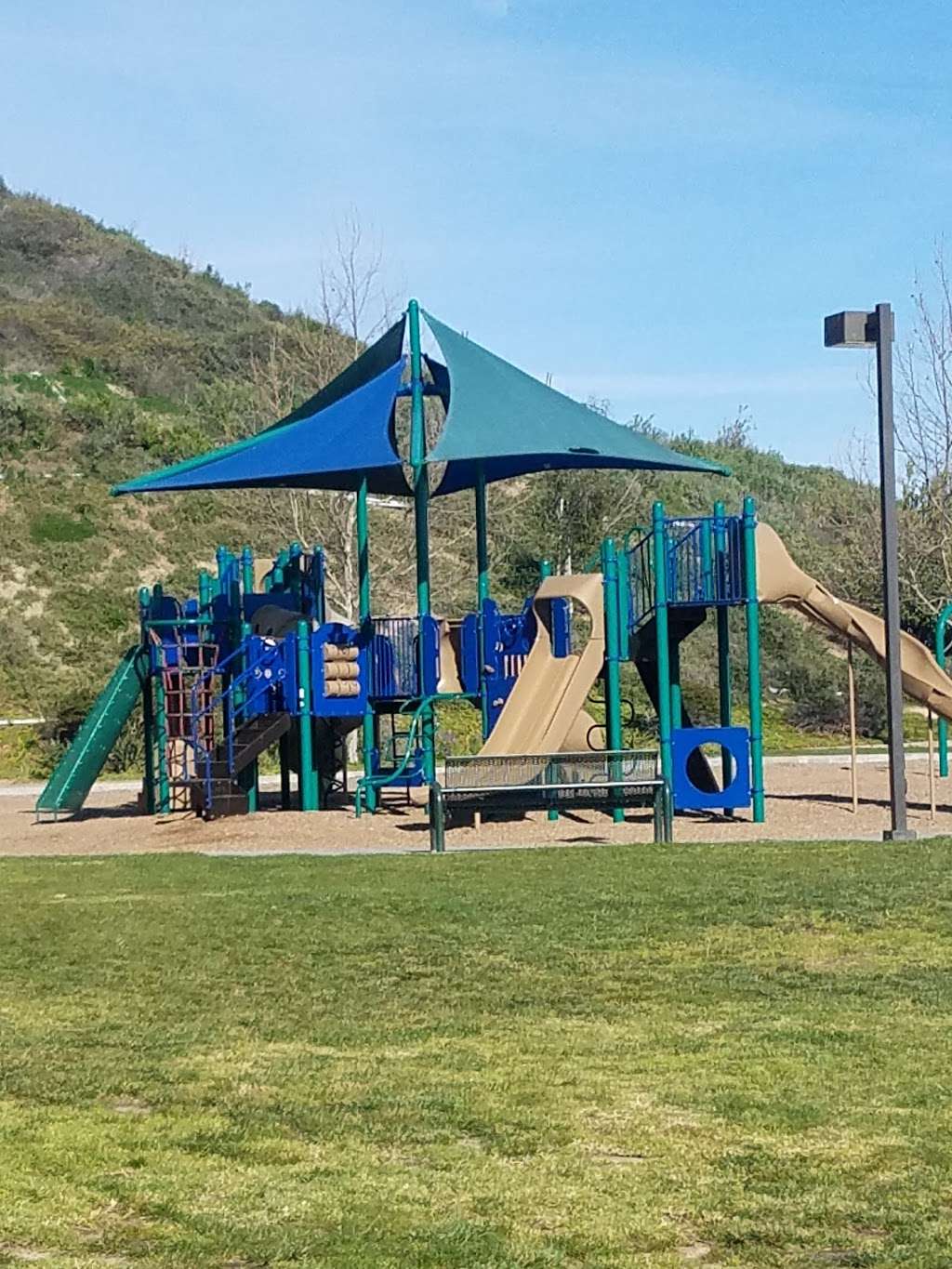 Big Sky Park | 2251 Lost Canyons Dr, Simi Valley, CA 93065, USA | Phone: (805) 584-4400