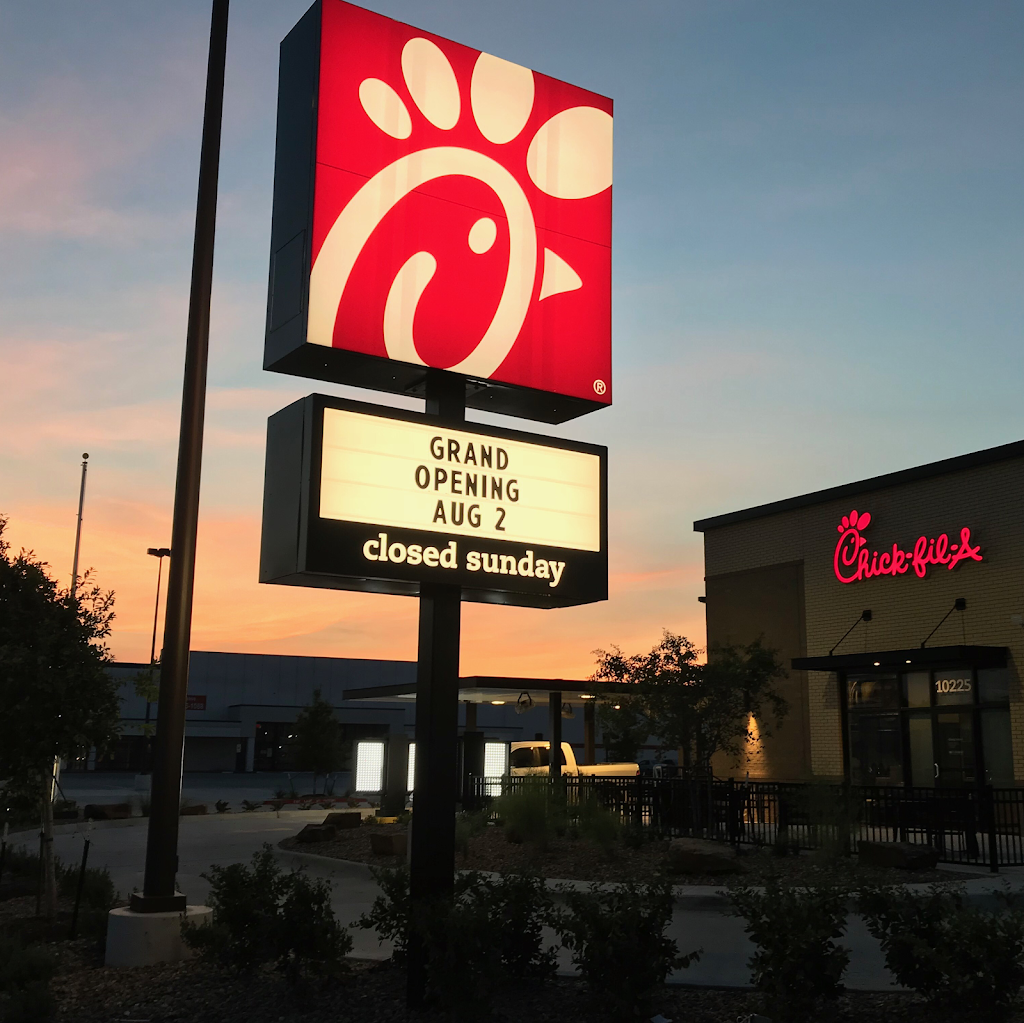 Chick-fil-A 45 & Almeda | 10225 Almeda Genoa Rd, Houston, TX 77075 | Phone: (713) 946-1800