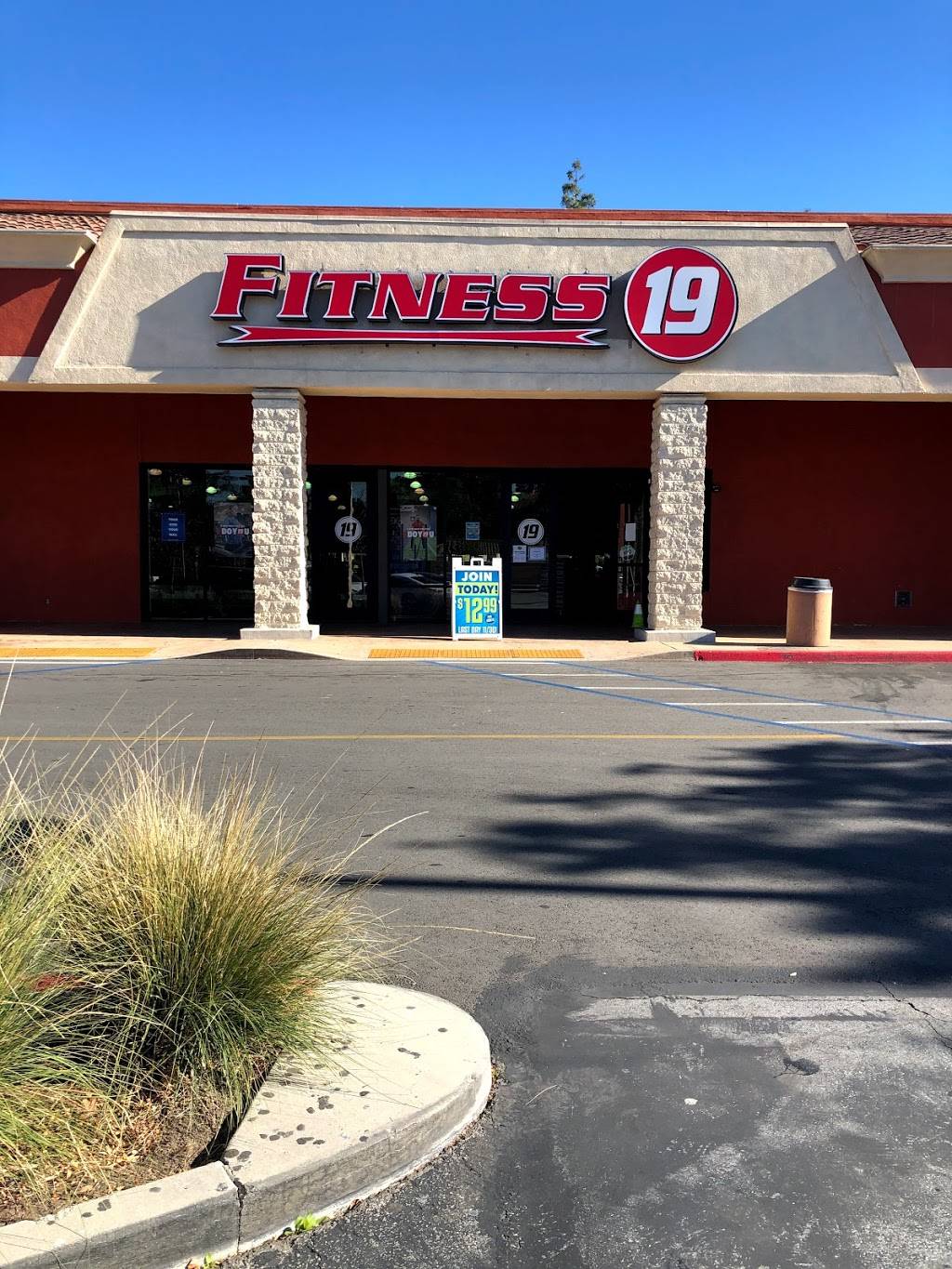 Fitness 19 | 1422 S Azusa Ave, West Covina, CA 91791, USA | Phone: (626) 594-6599