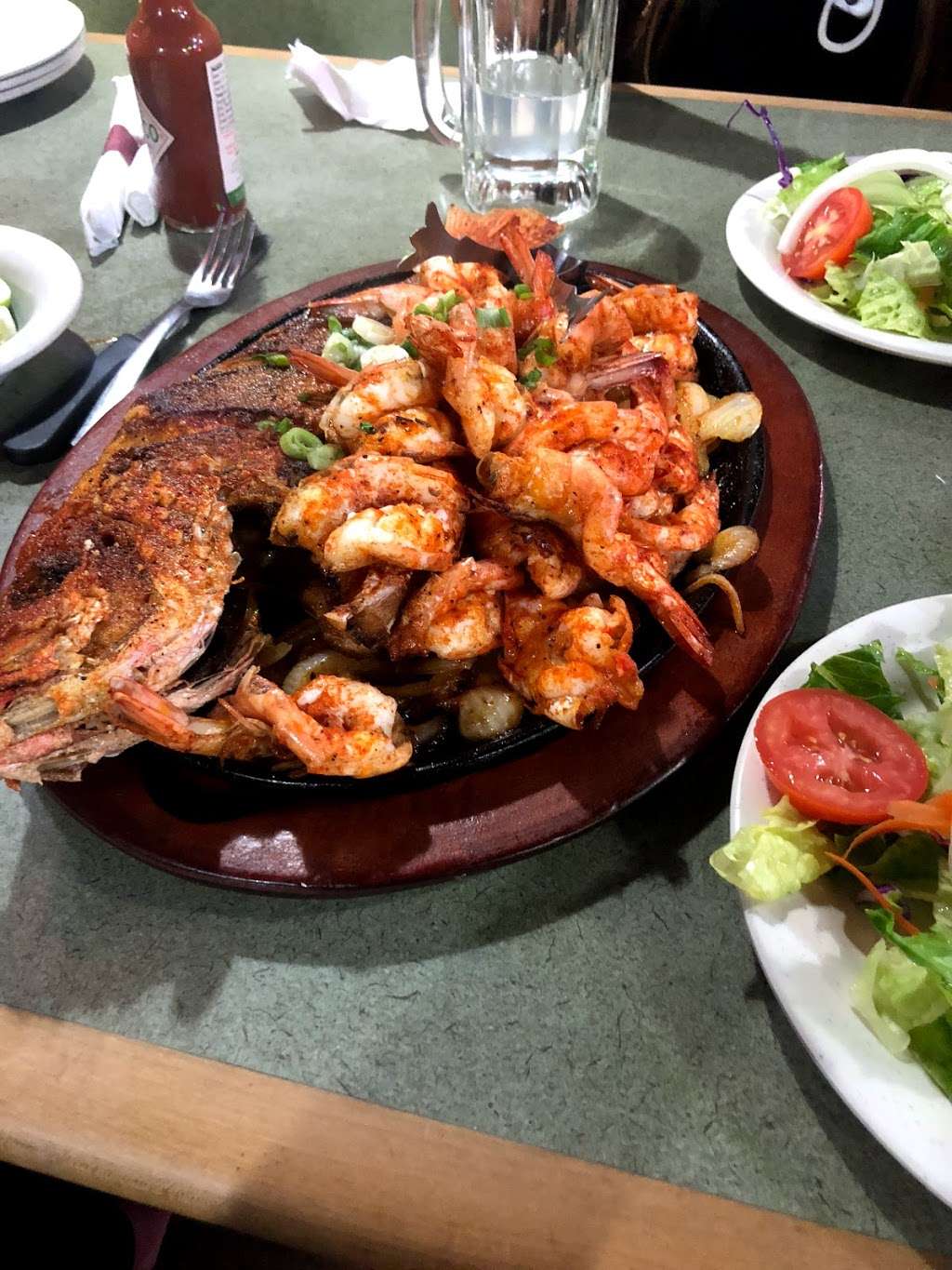 Tampico Seafood #2 | 10125 North Fwy, Houston, TX 77037, USA | Phone: (281) 445-2525