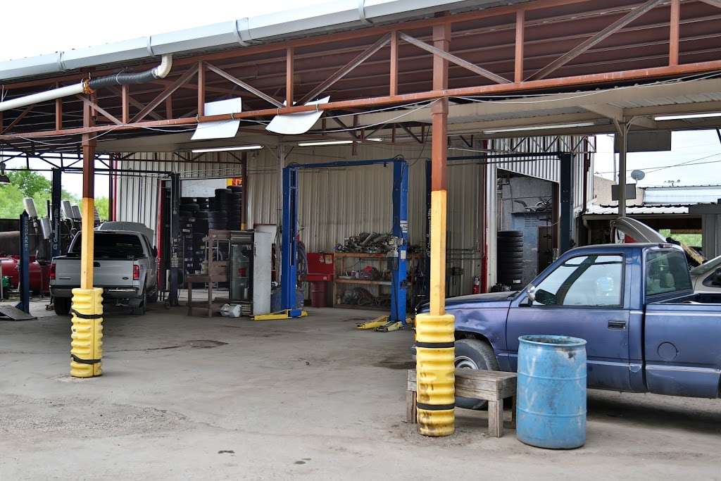 Casias Automotive & Tire Shop | 8715 Grissom Rd, San Antonio, TX 78251 | Phone: (210) 543-0909