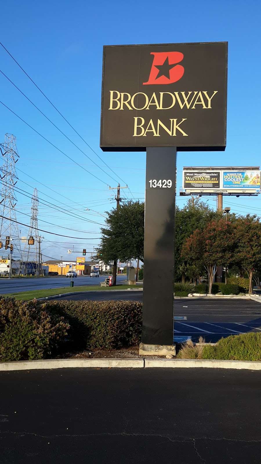 Broadway Bank - Nacogdoches Financial Center | 13429 Nacogdoches Rd, San Antonio, TX 78217, USA | Phone: (210) 283-5772