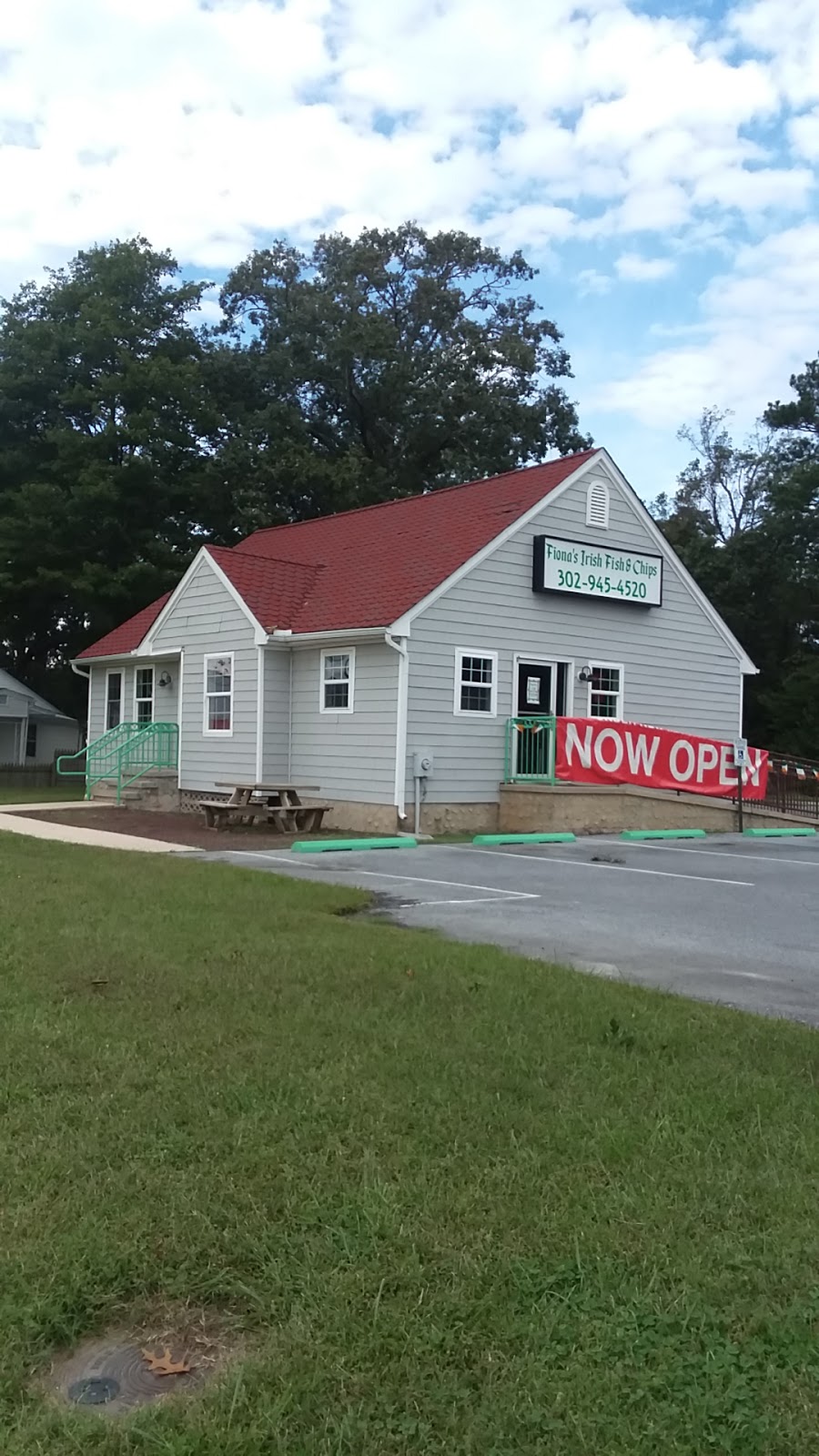 Fiona’s Irish Fish & Chips | 32497 Long Neck Rd, Millsboro, DE 19966, USA | Phone: (302) 945-4520