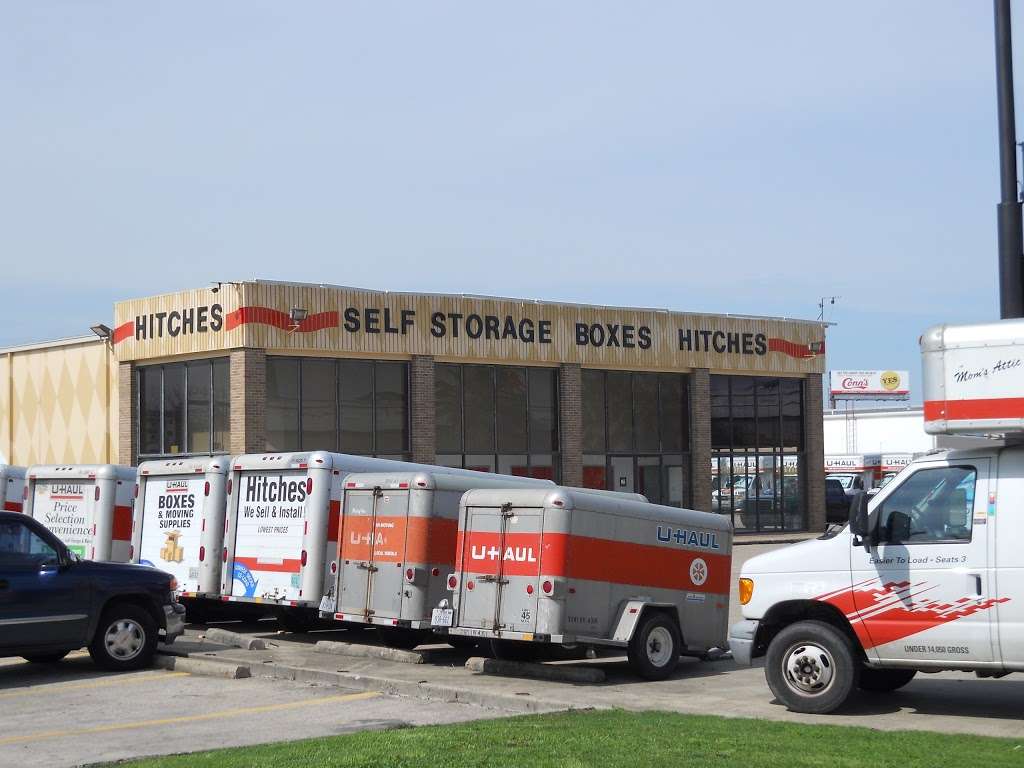 U-Haul Moving & Storage at Hobby Airport Area | 8550 Gulf Fwy, Houston, TX 77017 | Phone: (713) 944-9991