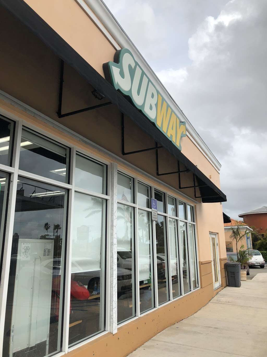 Subway | 8695 NW 58th St, Miami, FL 33166 | Phone: (305) 599-3695