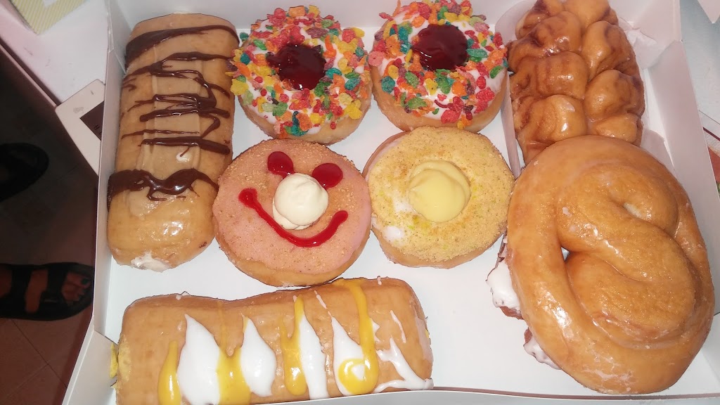 Daylight Donuts | 3485 Tylersville Rd, Hamilton, OH 45011, USA | Phone: (513) 889-3159