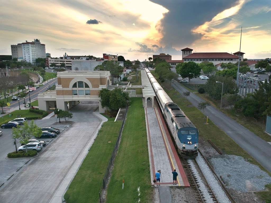 Lakeland | 600 E Main St, Lakeland, FL 33801, USA | Phone: (800) 872-7245