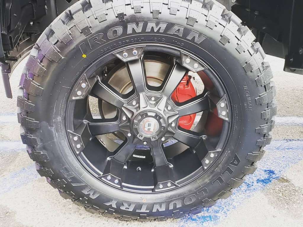 A1 Tires and wheels | 17827 Valley Blvd, Bloomington, CA 92316, USA | Phone: (909) 874-8782