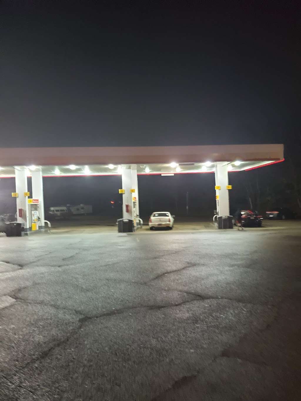 Shell | Ashland, VA 23005