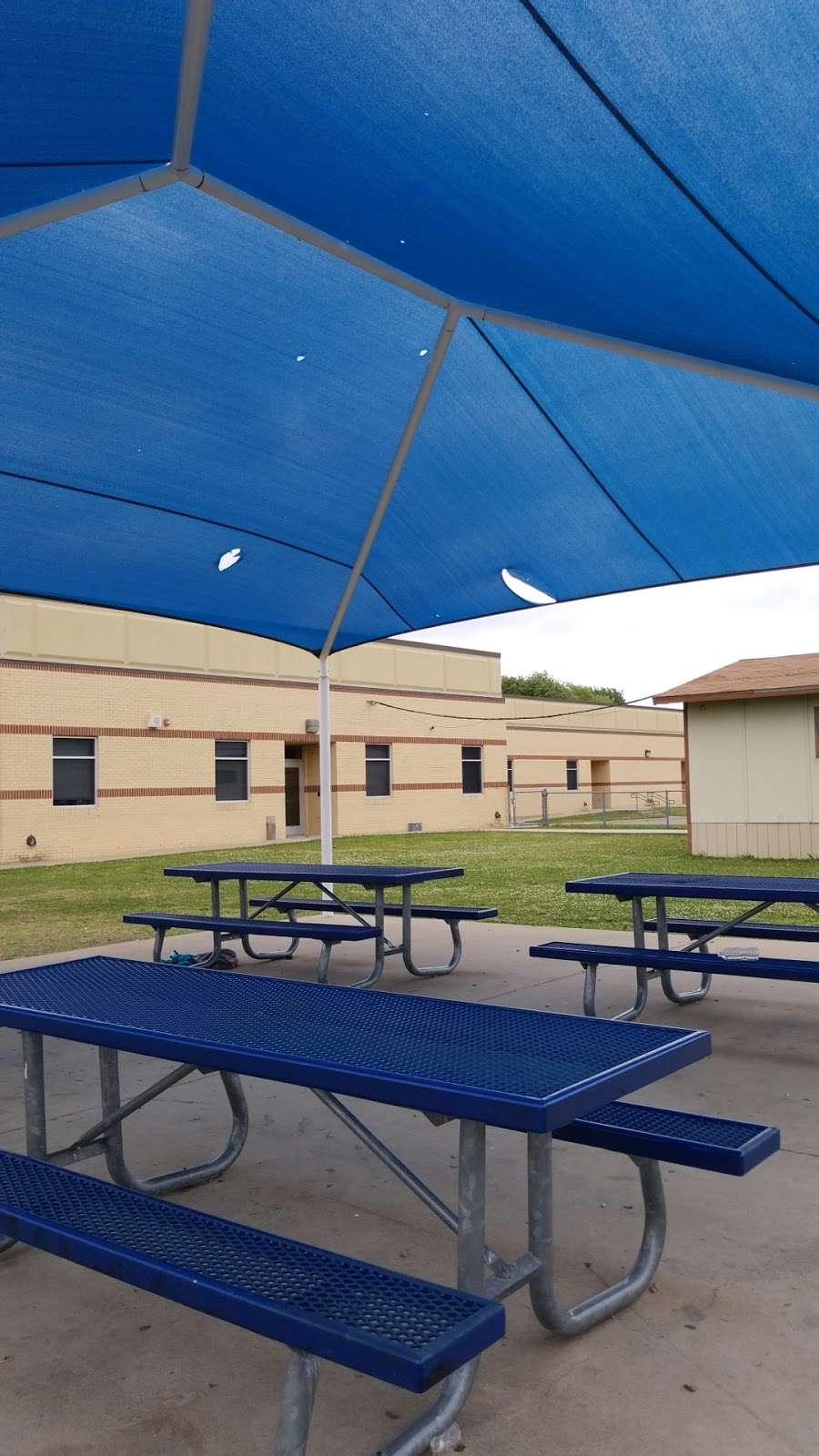 Dale B Davis Elementary School | 3205 Dorchester Dr, Carrollton, TX 75007, USA | Phone: (972) 968-1500