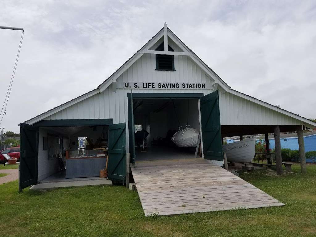 Lewes Life Saving Station | 2 Shipcarpenter St, Lewes, DE 19958, USA