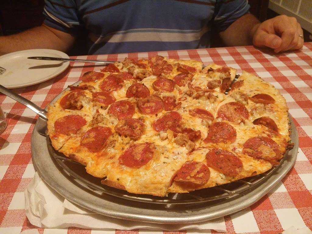 Aurelios Pizza | 4226 Calumet Ave, Hammond, IN 46320, USA | Phone: (219) 932-1470