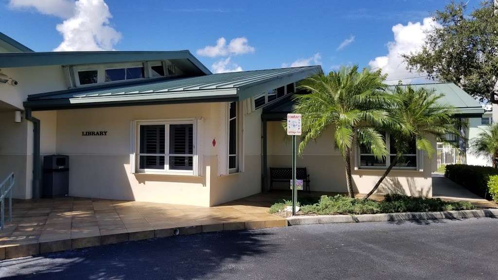 Lighthouse Point Library - City Library | 2200 NE 38th St, Lighthouse Point, FL 33064 | Phone: (954) 946-6398