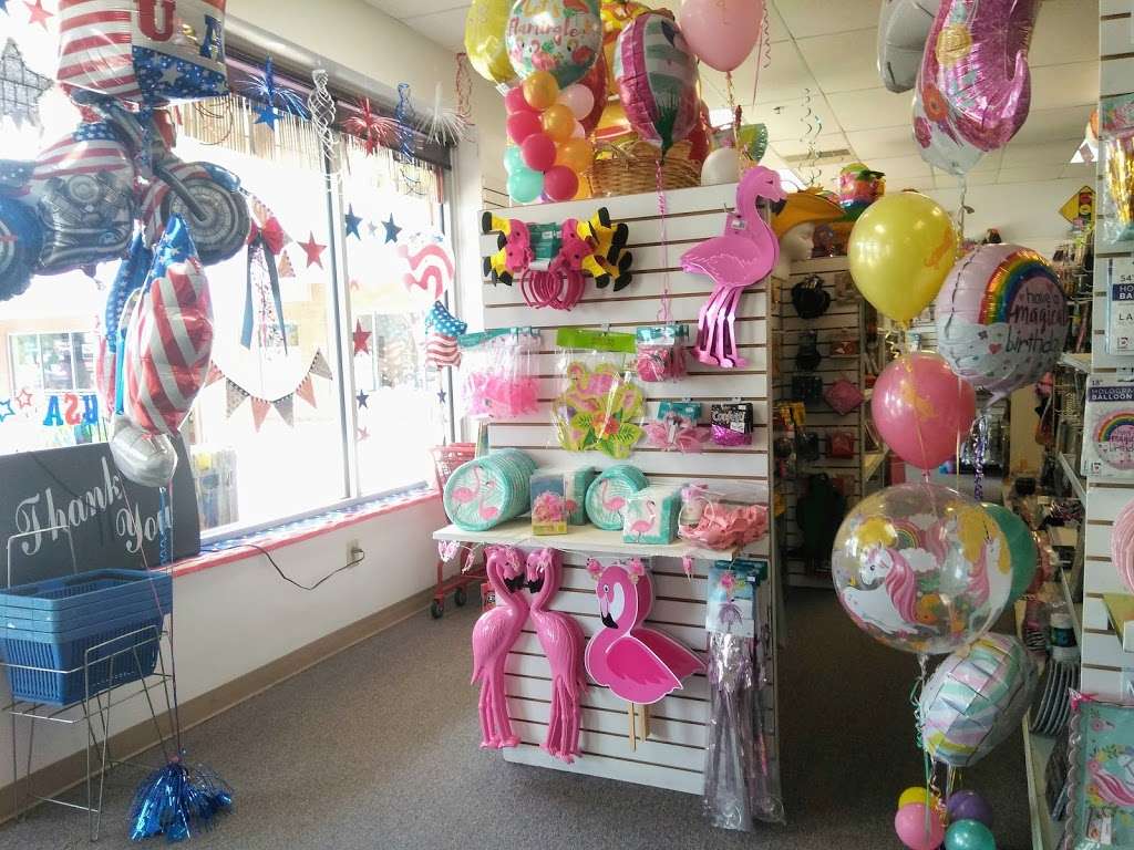 Fulton Paper & Party Supplies | 334 Suburban Dr, Newark, DE 19711, USA | Phone: (302) 368-1440