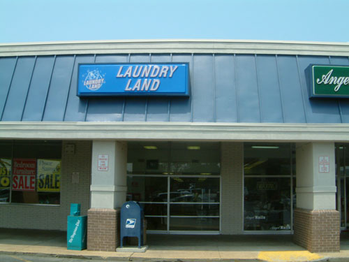 Aragona Laundry Land Laundromat | 4848 Virginia Beach Blvd, Virginia Beach, VA 23462, USA | Phone: (434) 793-2011