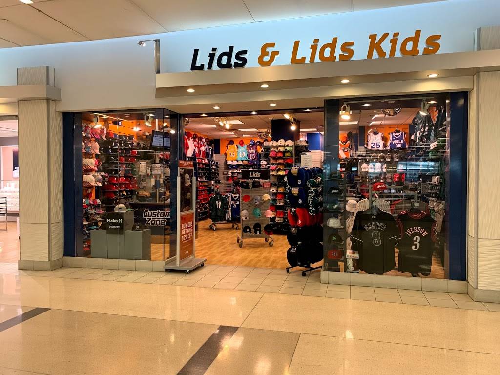 Lids | 8500 Essington Ave SPC DE7, Philadelphia, PA 19153, USA | Phone: (215) 937-1580