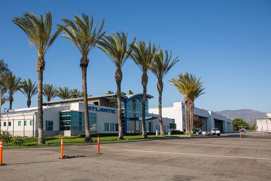 Atlantic Aviation BUR | 10750 Sherman Way, Burbank, CA 91505 | Phone: (818) 841-2966