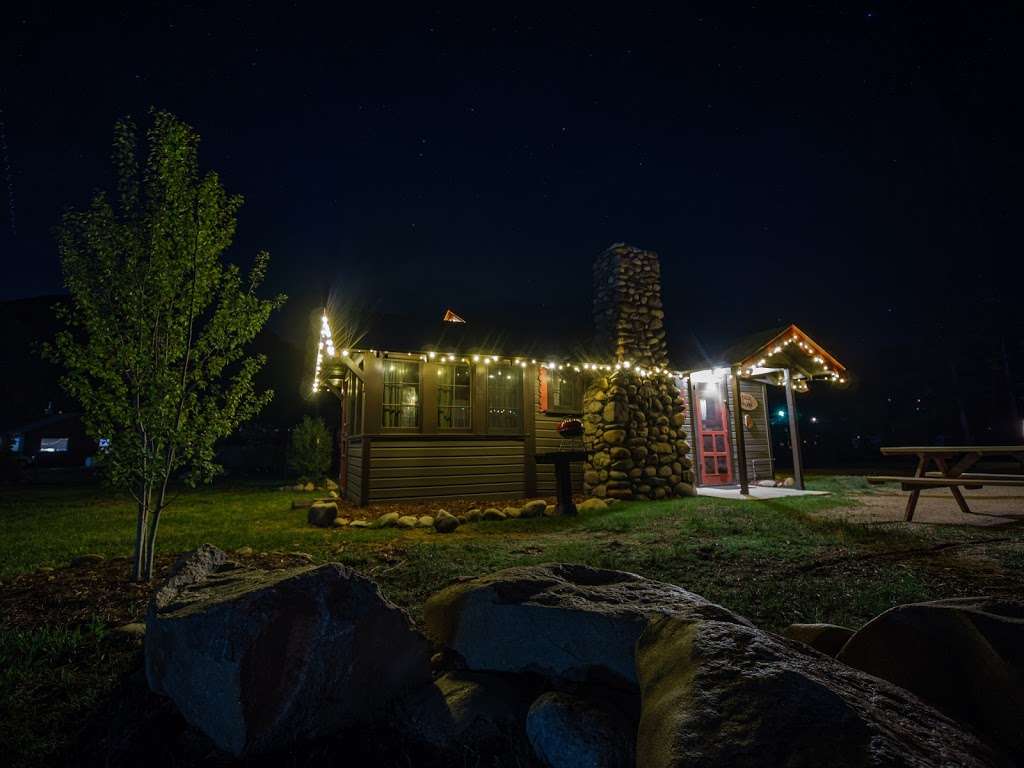 Tiny Town Cabins | 830 Moraine Ave, Estes Park, CO 80517 | Phone: (800) 344-3256