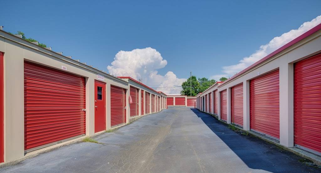 10 Federal Self Storage | 3822 S Alston Ave, Durham, NC 27713, USA | Phone: (919) 924-0515