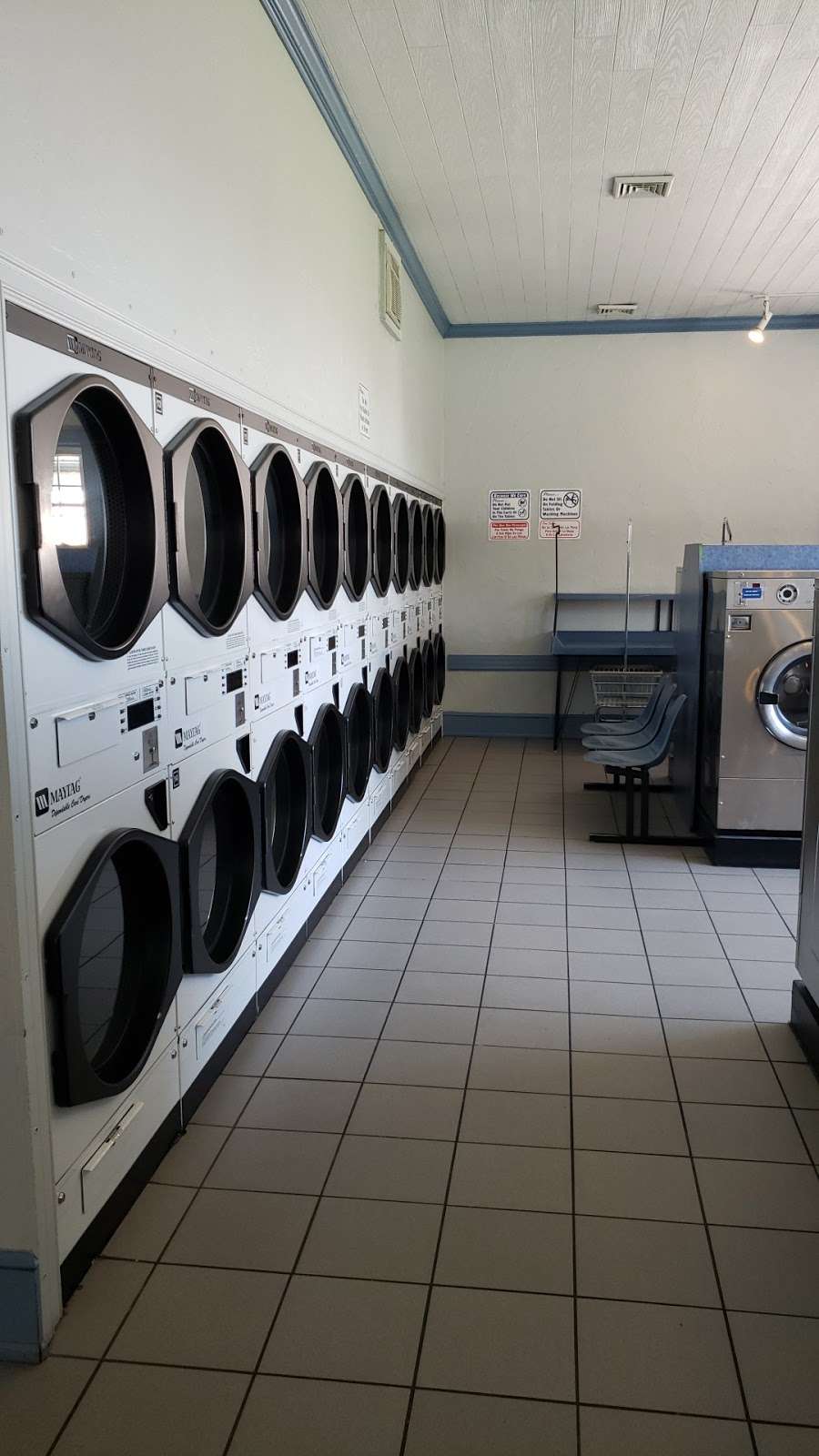 A1 Laundromat | York, PA 17404, USA