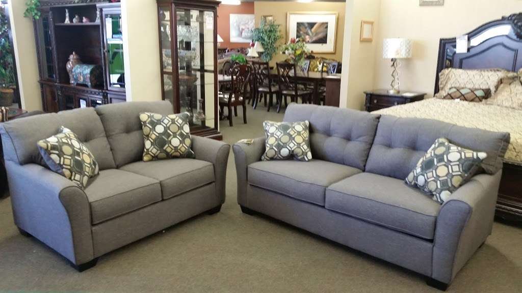 Vivians Quality Furniture | 845 E Valley Pkwy, Escondido, CA 92025 | Phone: (760) 738-6068