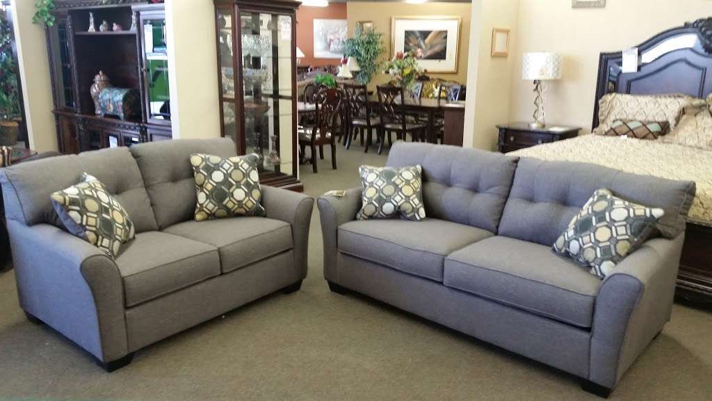 Vivians Quality Furniture | 845 E Valley Pkwy, Escondido, CA 92025, USA | Phone: (760) 738-6068