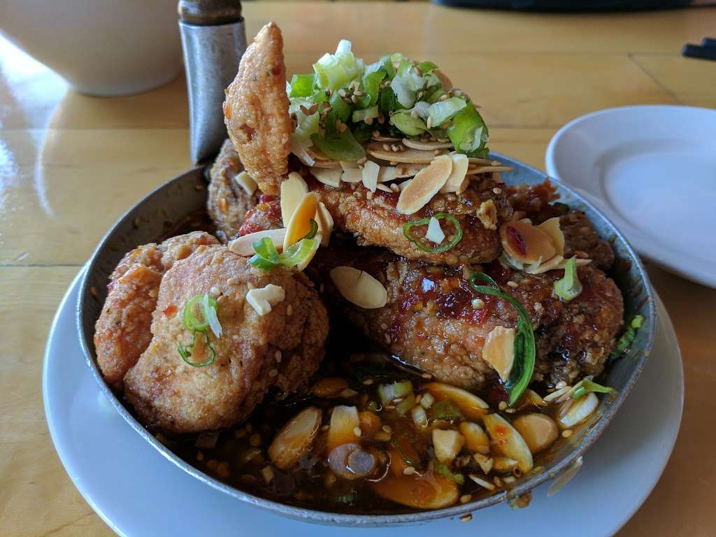 Oiistar | 1385 N Milwaukee Ave, Chicago, IL 60622, USA | Phone: (773) 360-8791