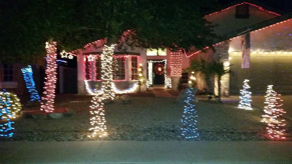 Jasper Dr Christmas Lights | 2700-2898 W Jasper Dr, Chandler, AZ 85224, USA