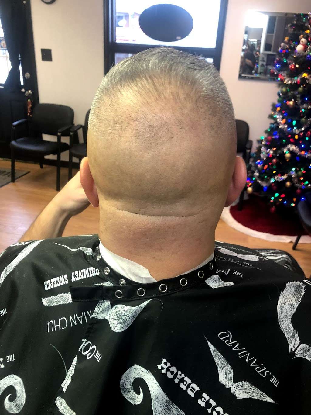 Red’s Barbershop | 62 West End Rd, Wilkes-Barre, PA 18706, USA | Phone: (570) 846-4161