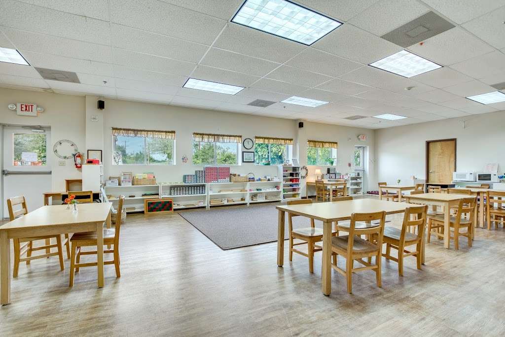 San Antonio Country Day Montessori School | 4194 Jung Rd, San Antonio, TX 78247 | Phone: (210) 496-6033