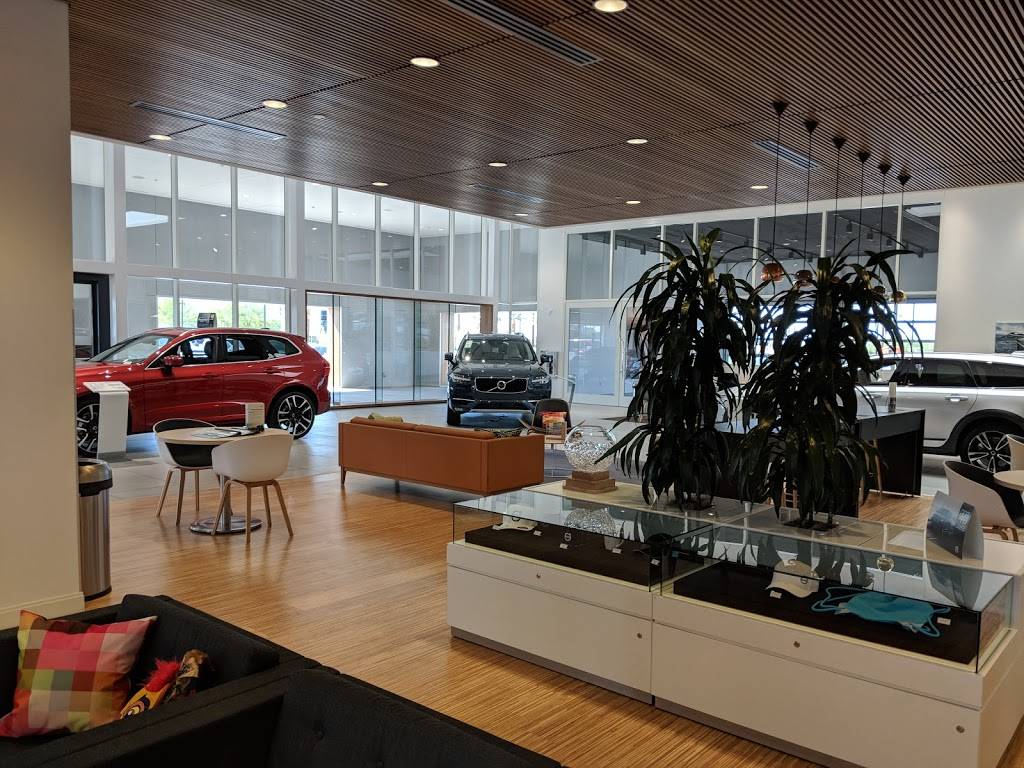 Volvo Cars Gilbert | 3285 S Gilbert Rd, Gilbert, AZ 85297, USA | Phone: (480) 941-2400