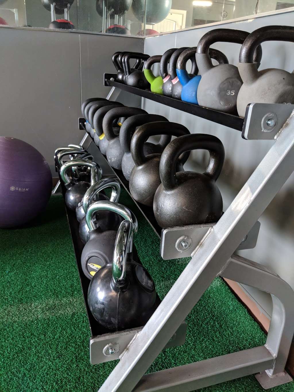 Drop Zone Fitness | 3711 Raoul Wallenberg Ln #100, Missouri City, TX 77459 | Phone: (281) 741-3641