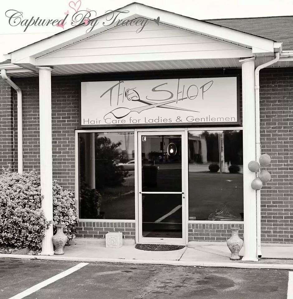 The Shop Haircare for Ladies and Gentlemen | 166 Columbia St, Chester, SC 29706, USA | Phone: (803) 581-1460