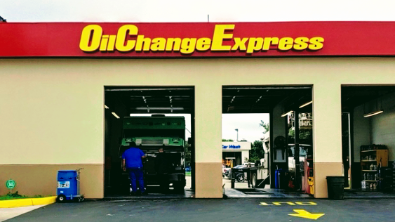 Oil Change Express #1 | 6392 Babcock Rd, San Antonio, TX 78240, USA | Phone: (210) 290-9520