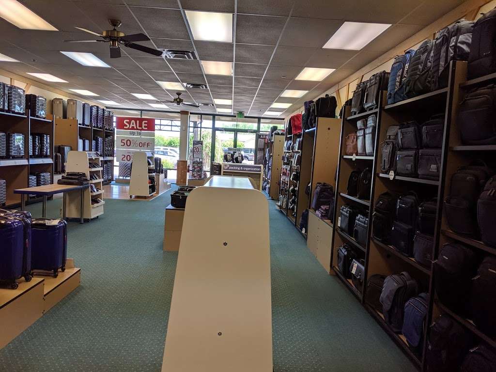 Samsonite | 5829 McWhinney Blvd #20, Loveland, CO 80538, USA | Phone: (970) 667-3699