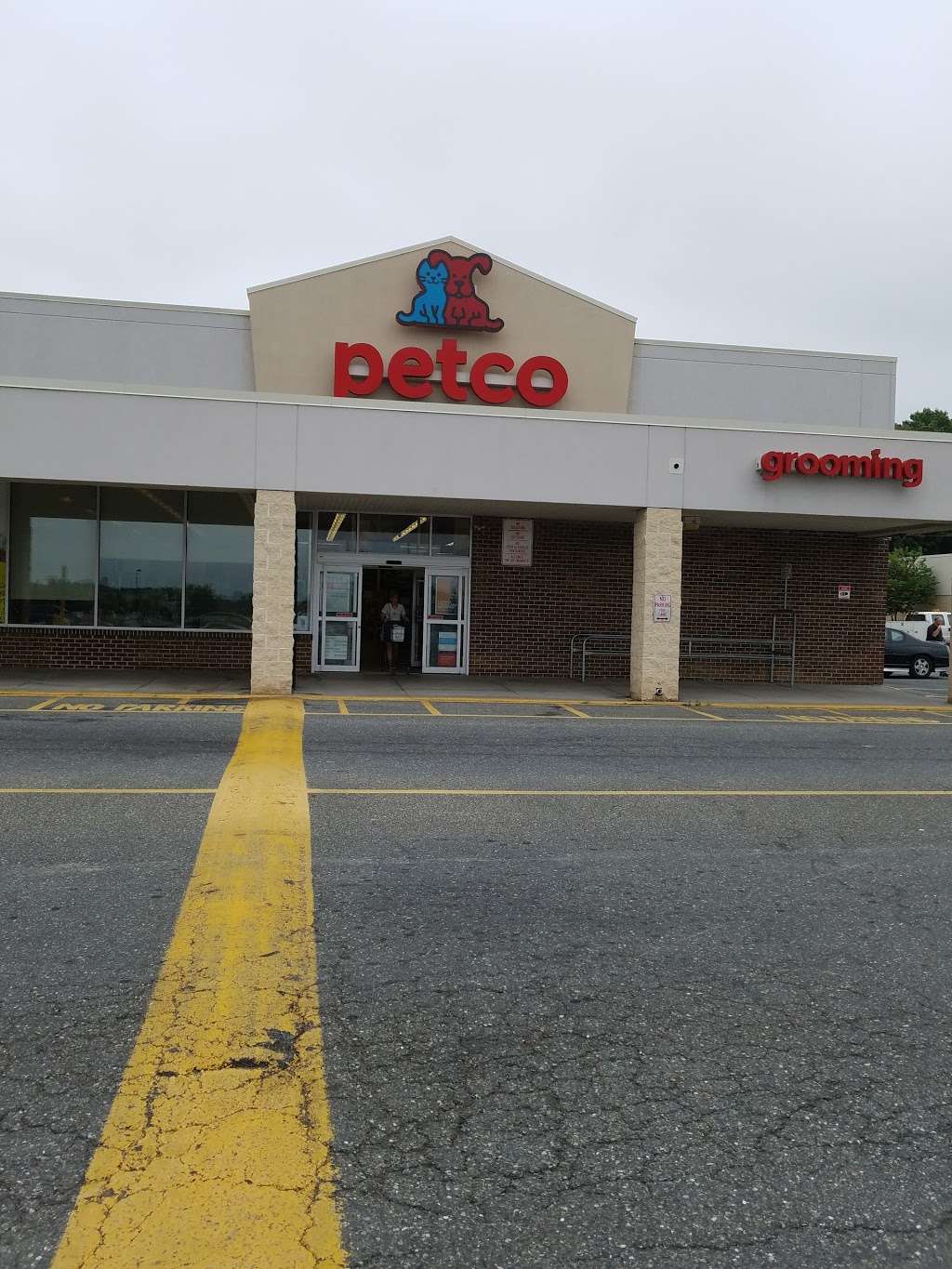 Petco | 97 NE Plaza, North East, MD 21901, USA | Phone: (410) 287-2895