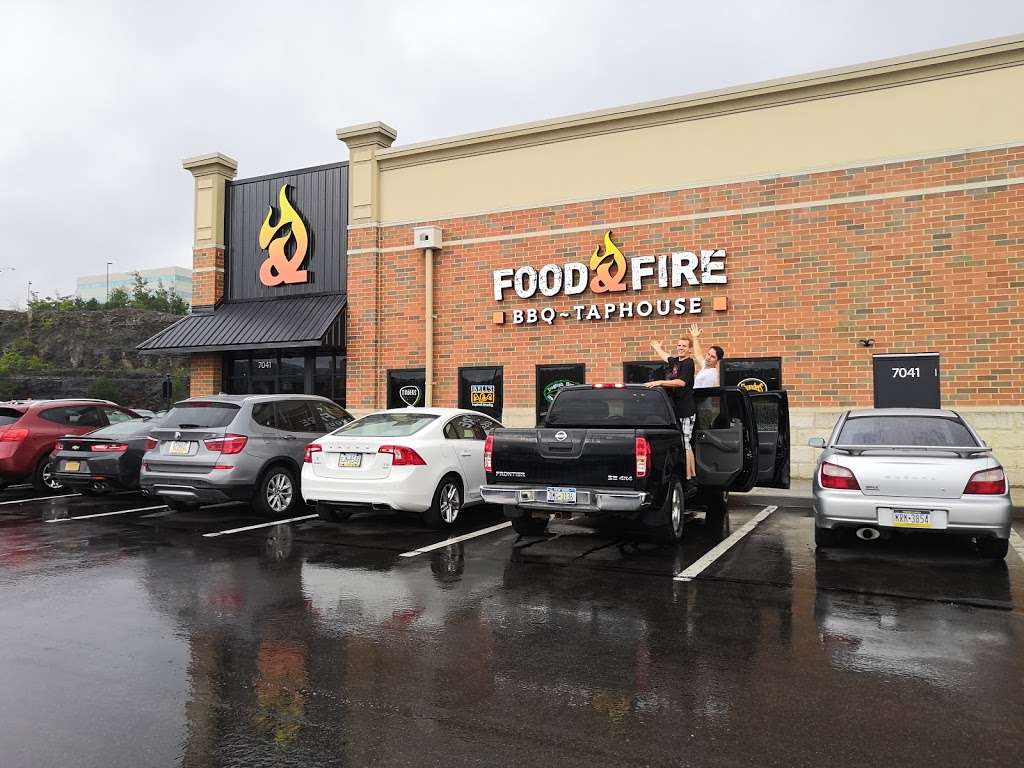 Food & Fire BBQ-Taphouse | 7041 Shoppes Blvd, Moosic, PA 18507, USA | Phone: (570) 471-0266
