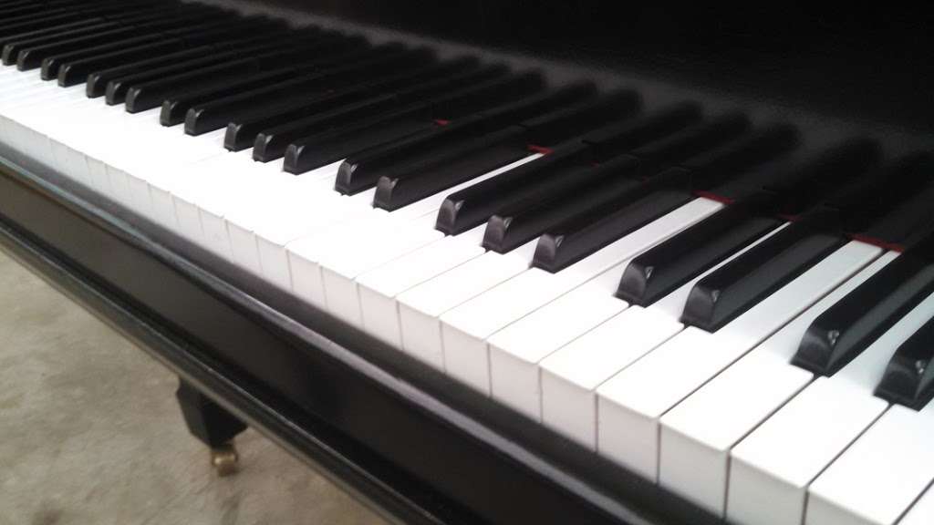 Linda Elliott Piano Shop | 9791 N Mann Rd, Mooresville, IN 46158 | Phone: (317) 831-8080