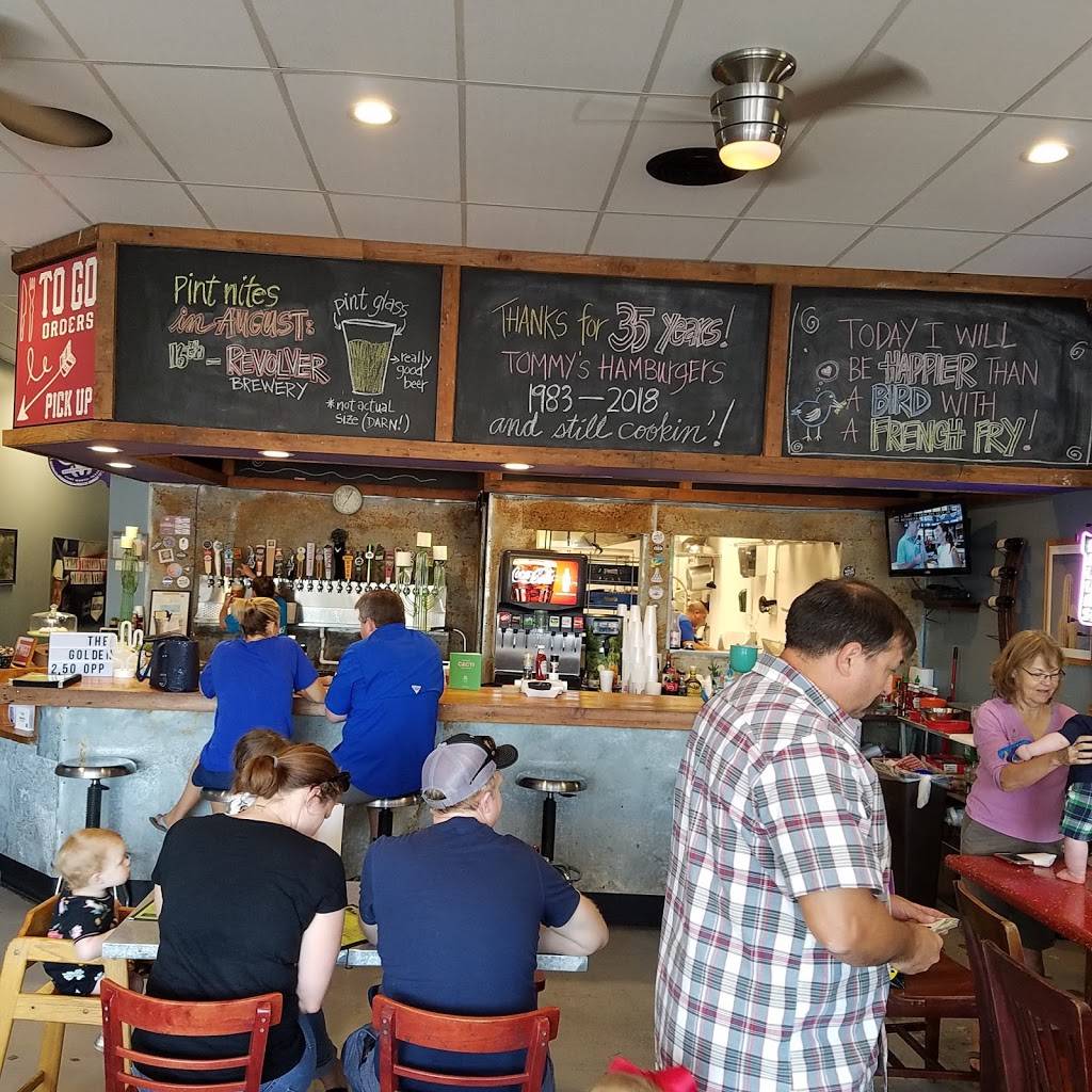 Tommys Burgers + Brews | 1736 Mall Cir, Fort Worth, TX 76116, USA | Phone: (817) 759-9088