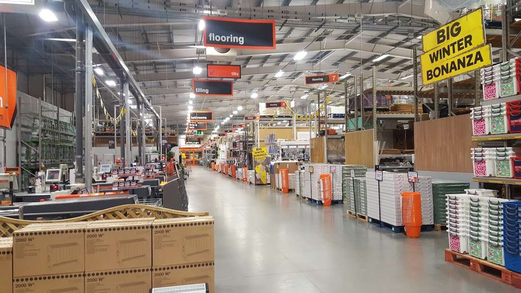 B&Q Tunbridge Wells | Longfield Retail Park Longfield Road Southborough, Royal Tunbridge Wells, Tunbridge Wells TN2 3EW, UK | Phone: 01892 557556