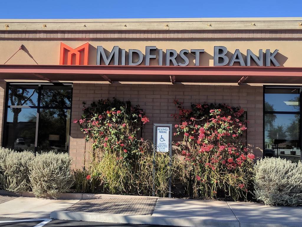 MidFirst Bank | 4900 S Gilbert Rd, Chandler, AZ 85249, USA | Phone: (480) 755-0962