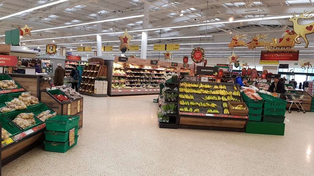 Morrisons | Stirling Way, Borehamwood WD6 2RN, UK | Phone: 020 8953 6828