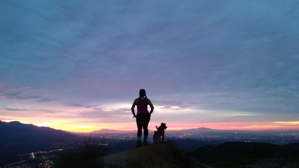 La Tuna Trailhead | S La Tuna Canyon Rd, Sun Valley, CA 91352