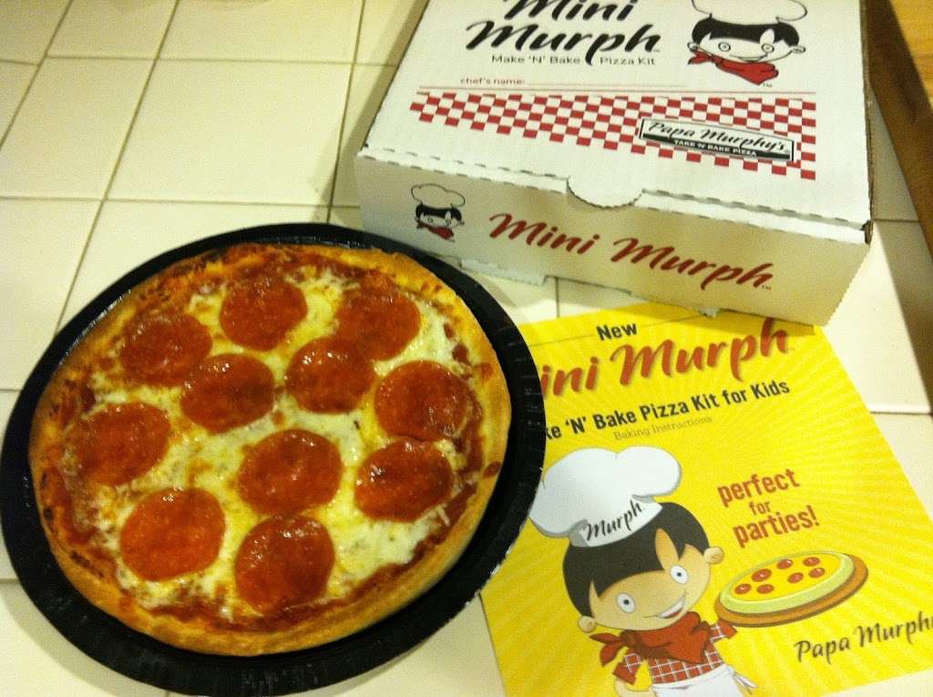 Papa Murphys Take N Bake Pizza | 15165 E 104th Ave, Commerce City, CO 80022, USA | Phone: (303) 289-7272