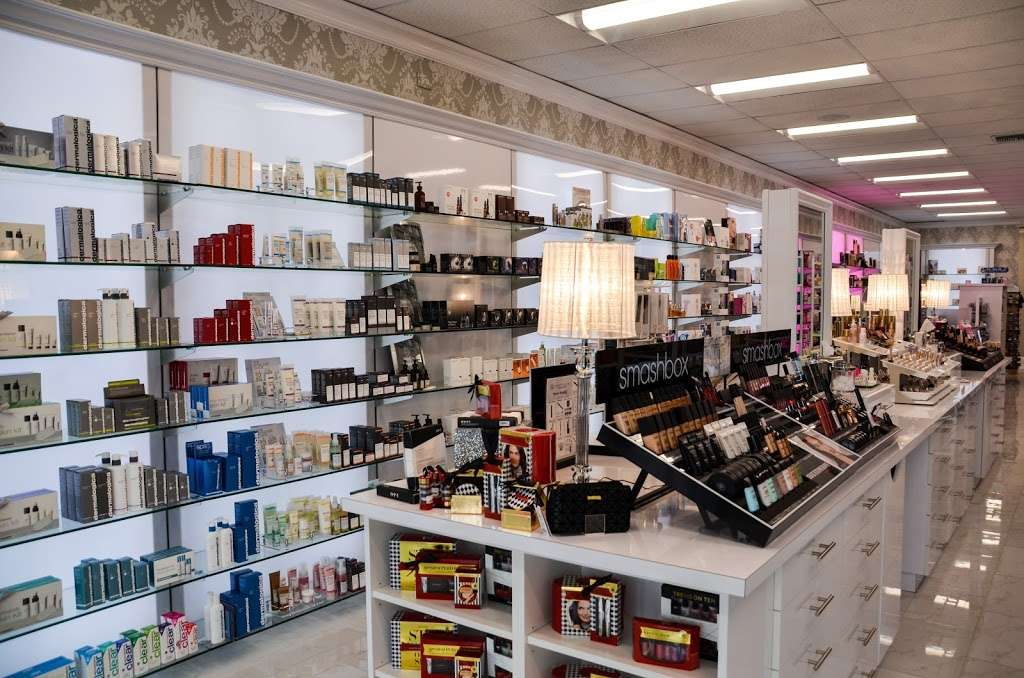 Planet Beauty Calabasas | 23637 Calabasas Rd, Calabasas, CA 91302 | Phone: (818) 225-8920