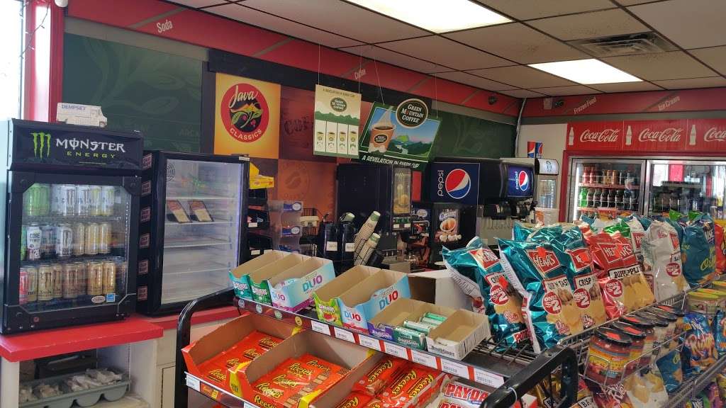 Fuel & Food Plaza Water Gap Convenience Store | 88 Broad St, Delaware Water Gap, PA 18327 | Phone: (570) 730-4675