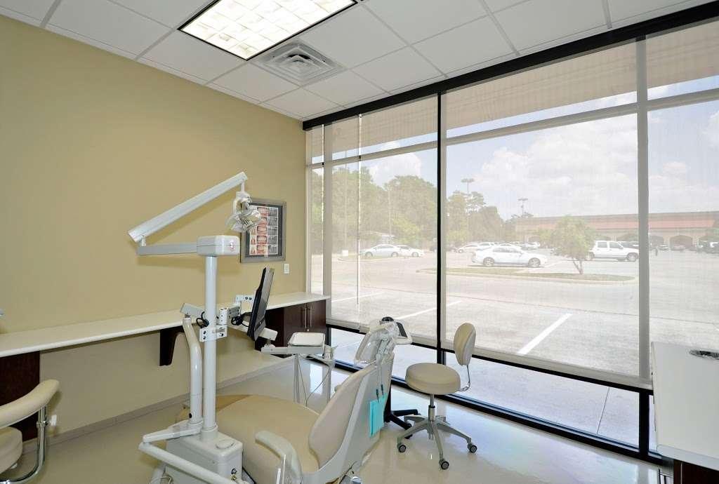 Oak Forest Dental Group and Orthodontics | 1354 W 43rd St Ste C, Houston, TX 77018, USA | Phone: (713) 263-7913