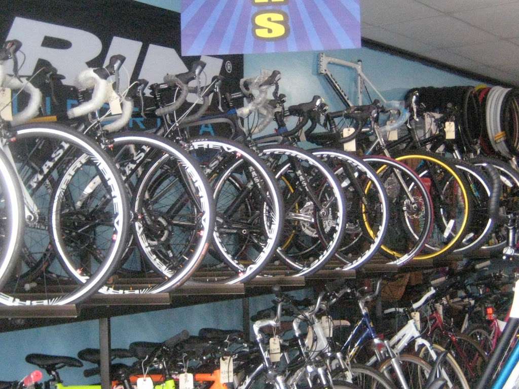 L.A. Golden Bike | 4001 Wilshire Blvd Unit C, Los Angeles, CA 90010 | Phone: (213) 739-9911